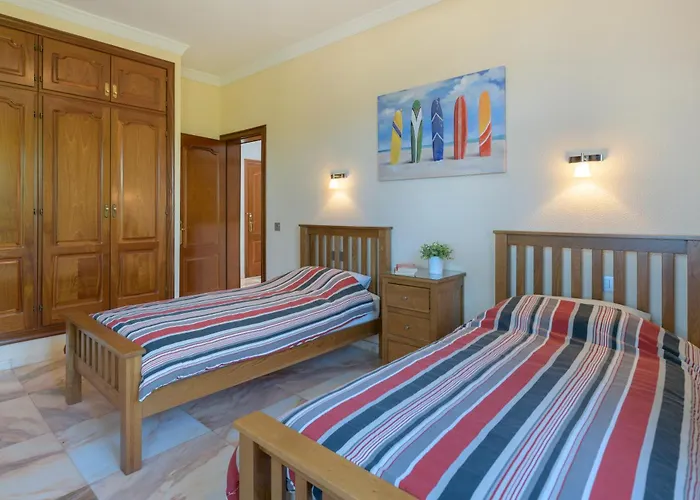 Loretta Πουέρτο Ντελ Κάρμεν